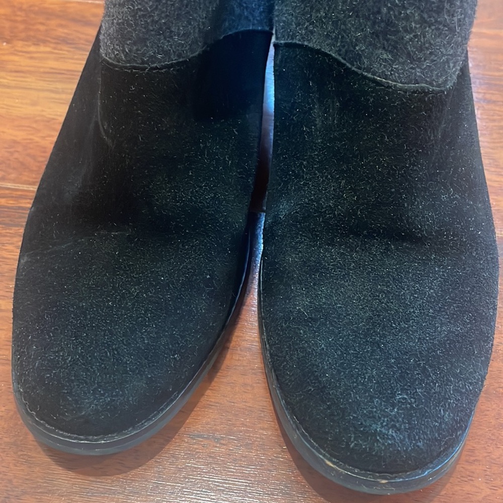 TOMS Ankle booties- Size 6.5- excellent used condition- black and gray - Picture 5 of 7